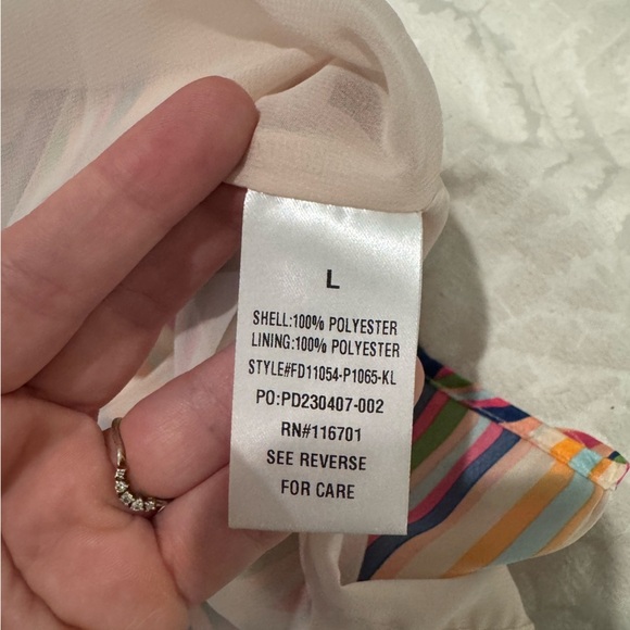 Karlie Multicolor retro Abstract v neck short sleeve satin dress Dress - Picture 9 of 10